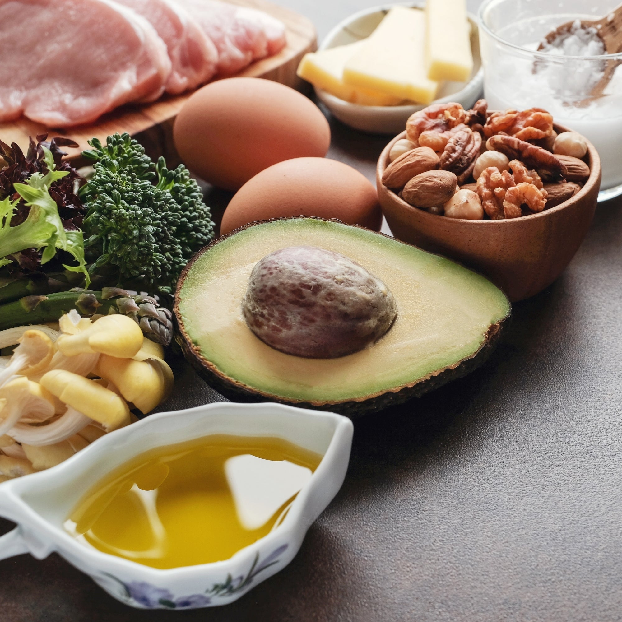 Alimentos y suplementos ricos en lípidos saludables como parte de una dieta equilibrada