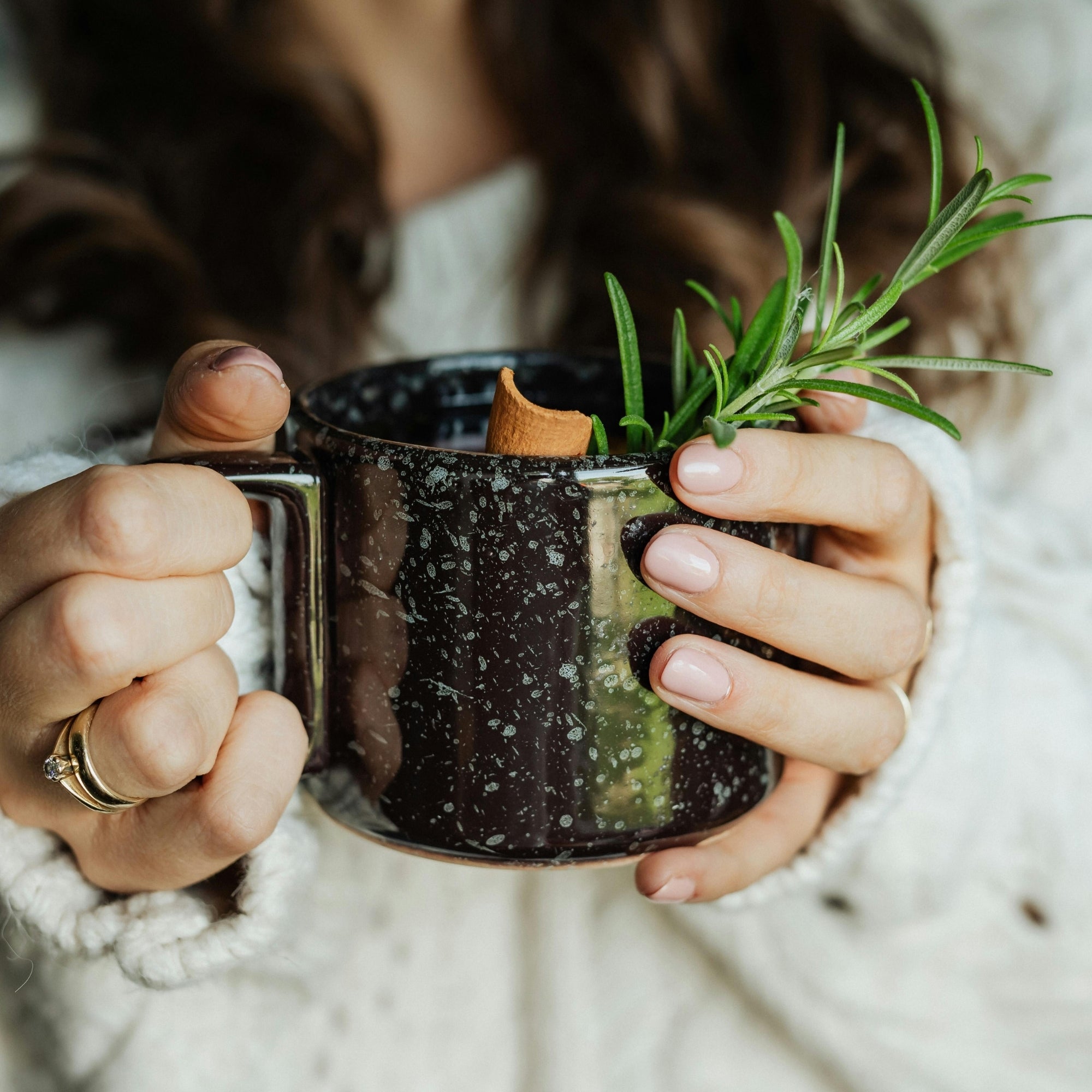 Suplementos herbales naturales con ingredientes de origen vegetal