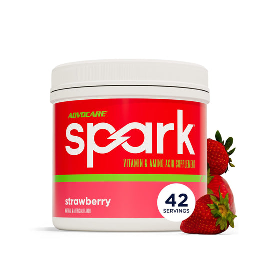 AdvoCare Spark frente del envase mostrando porciones y sabor fresa