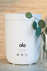 Alo Aura Diffuser quiet operation keeps spaces peaceful.