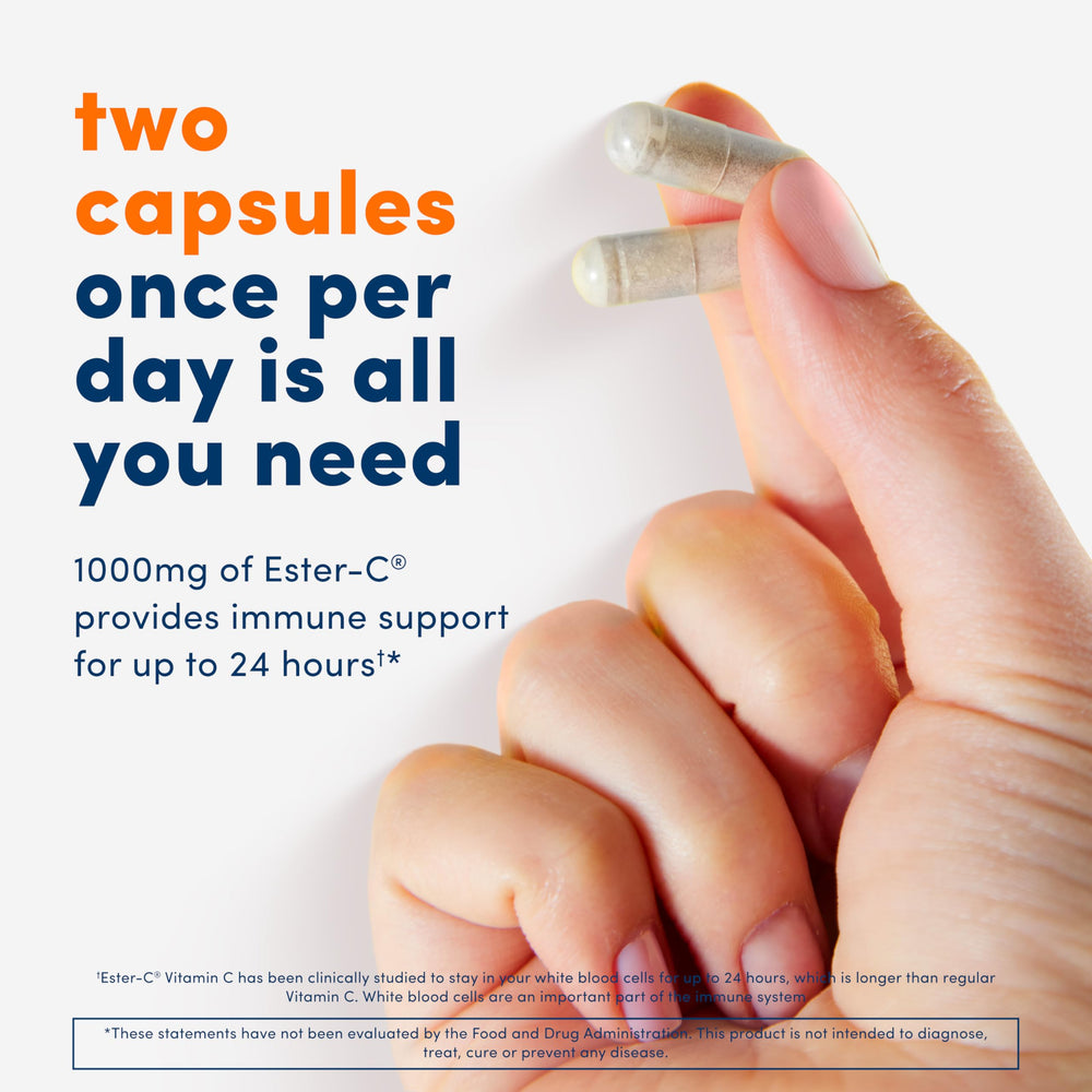 American Health cápsula en mano mostrando tamaño y facilidad de uso