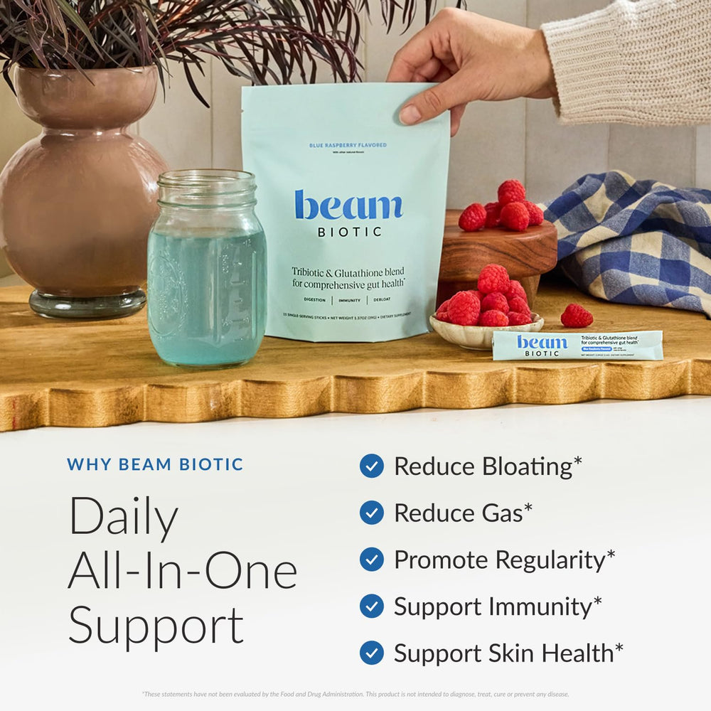 BEAM vaso con bebida mezclada en mano ilustrando consumo diario y conveniencia