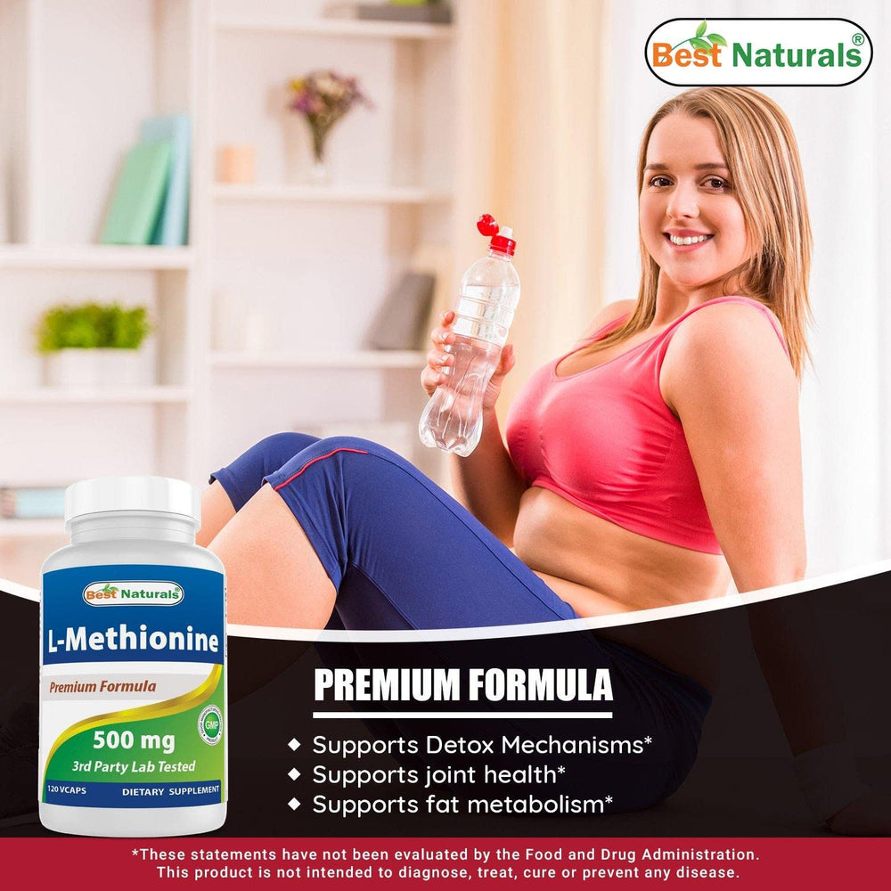 Best Naturals cápsulas en la mano para comparar tamaño y dosificación