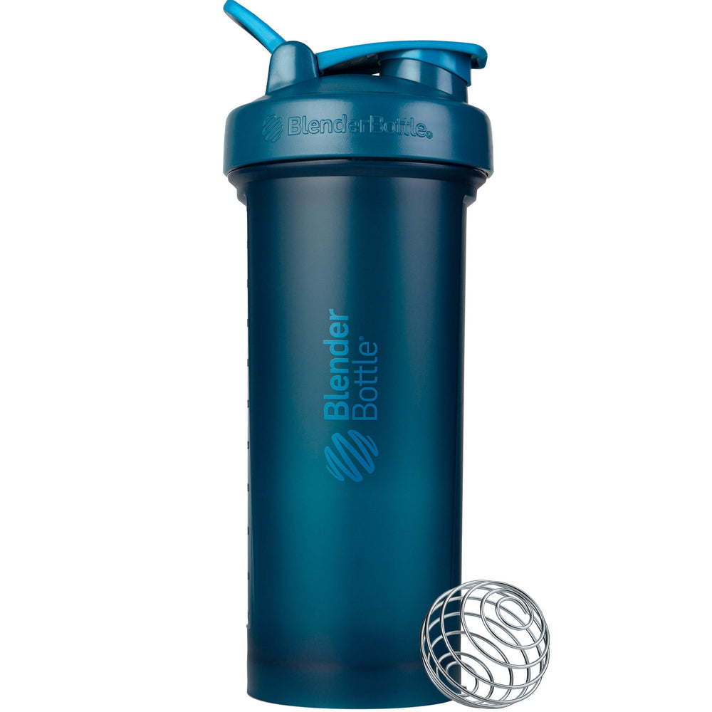 BlenderBottle Classic V2 frontal 45 oz en Ocean Blue mostrando diseño y capacidad