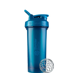 BlenderBottle Classic V2 frontal en Ocean Blue mostrando diseño y color, ideal para llevar al gimnasio