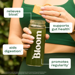 Bloom Nutrition vaso preparado con sabor cítrico listo para beber como fuente diaria de greens