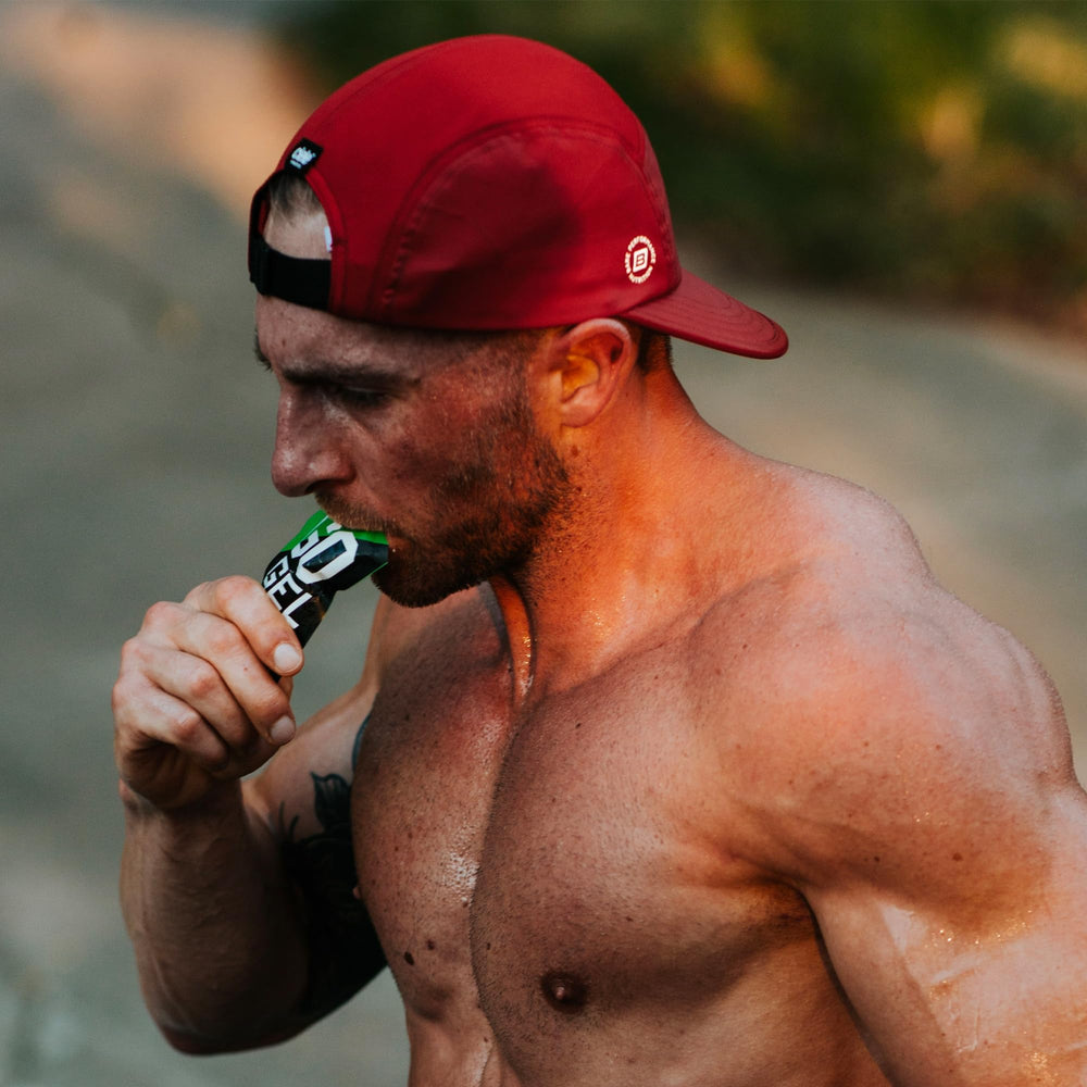BARE PERFORMANCE NUTRITION primer plano de manzana y canela como sabor natural