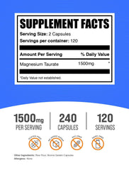 BulkSupplements primer plano de una cápsula que muestra textura y facilidad de tragado