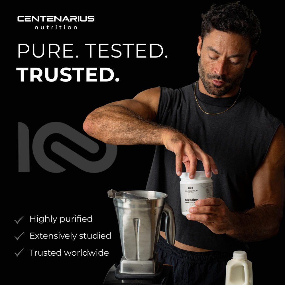 Centenarius Creatina etiqueta cercana con información de Creapure y recomendaciones