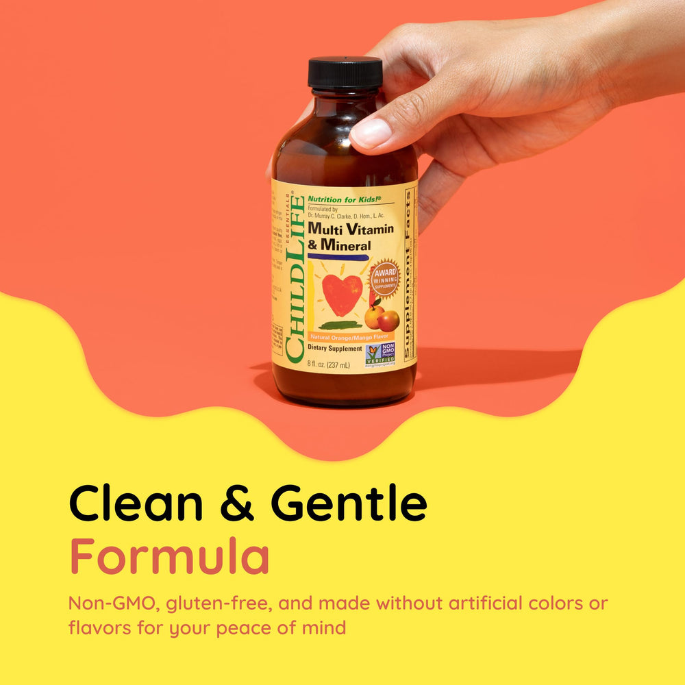 ChildLife Essentials etiqueta con lista de vitaminas y beneficios visibles
