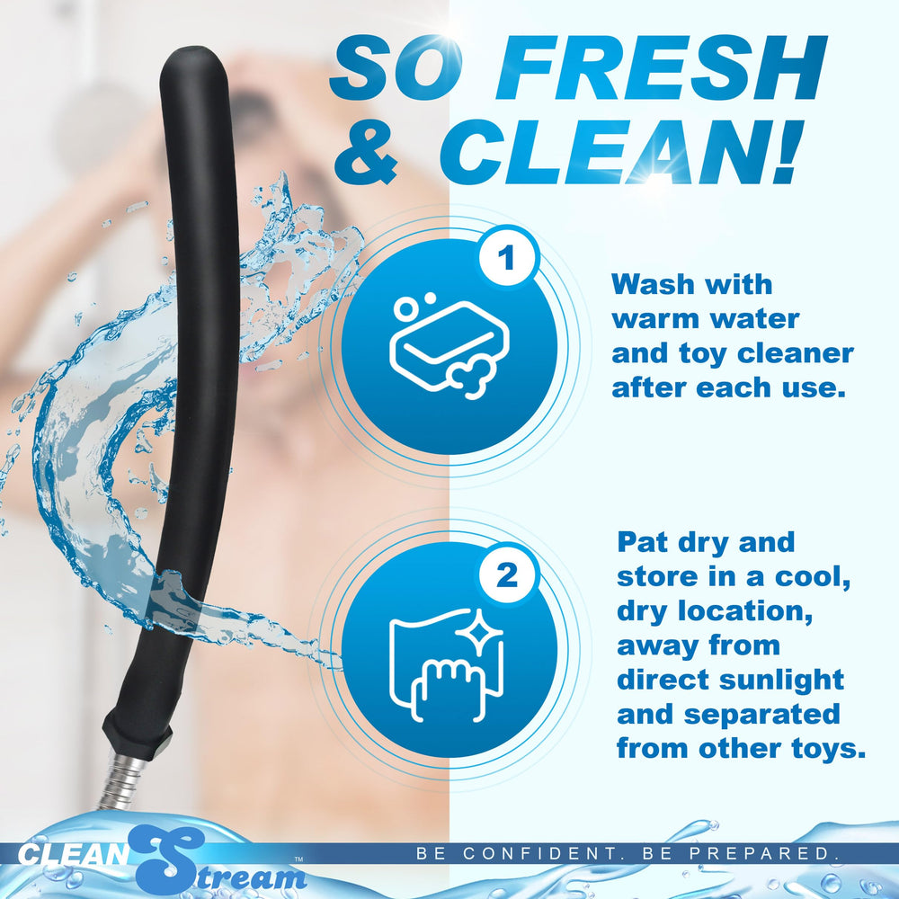 Boquilla CleanStream en uso en ducha demostrando manejo cómodo y estable