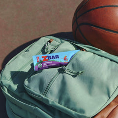 Clif Kid ZBar primer plano del relleno tipo crema, sabor cookies 'n creme