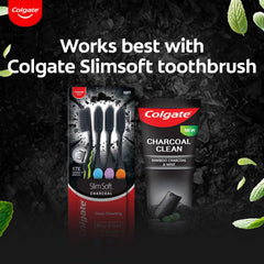 Colgate Charcoal Clean en baño estilizado transmitiendo sensación fresca y limpia