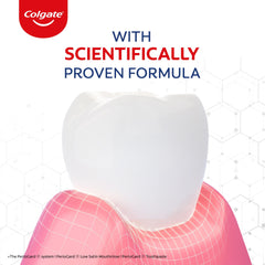 Colgate PerioGard tubo en mano para mostrar tamaño y portabilidad