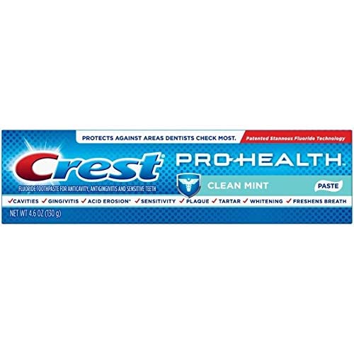 Crest Pro-Health pack de dos tubos junto al lavabo sugiriendo uso diario práctico