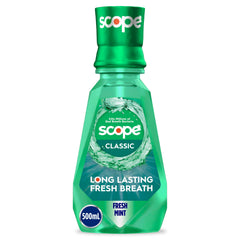 Crest Scope Classic frente del envase mostrando la marca y tamaño 500 ml para frescura inmediata