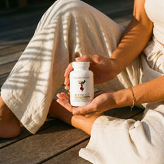 Dear Apothecary frasco en cocina moderna, estilo de vida saludable y uso cotidiano
