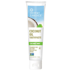 Desert Essence familia usando pasta dental resaltando seguridad y versatilidad