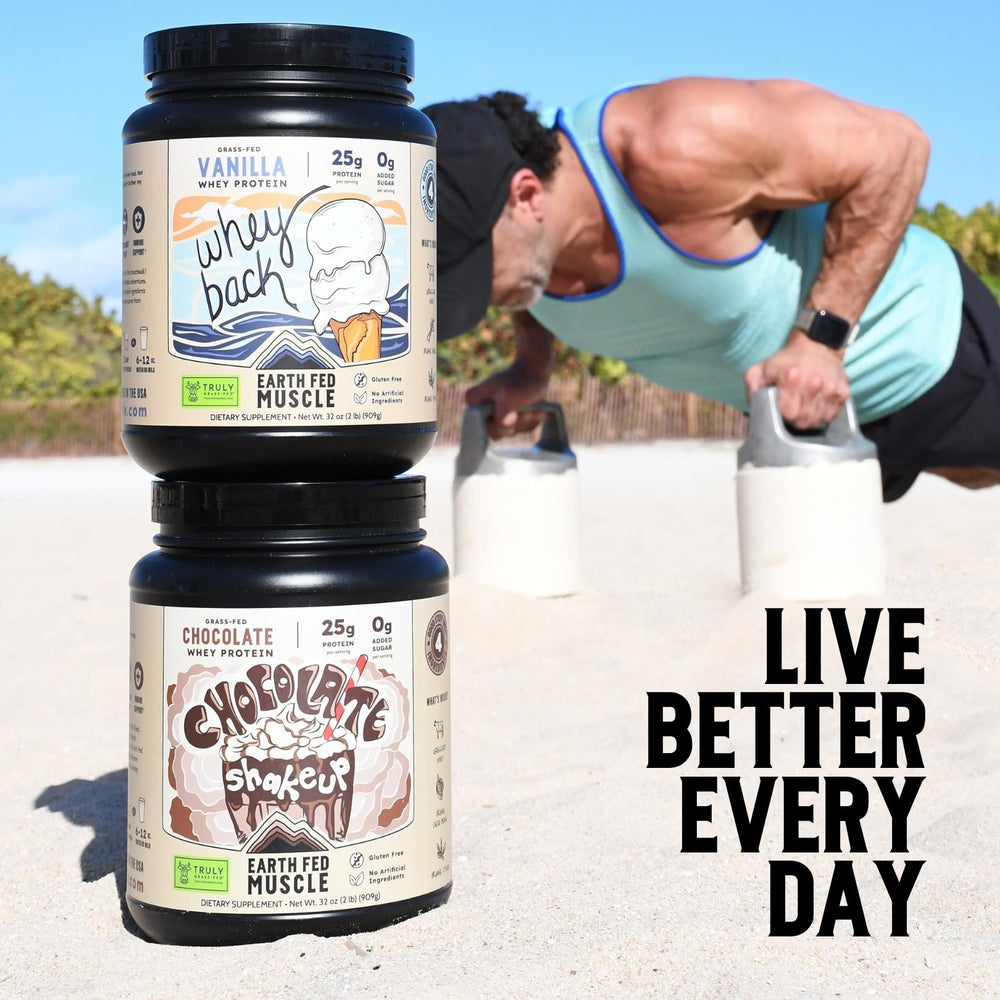 Deportista mezclando Earth Fed Muscle tras entrenamiento para recuperación