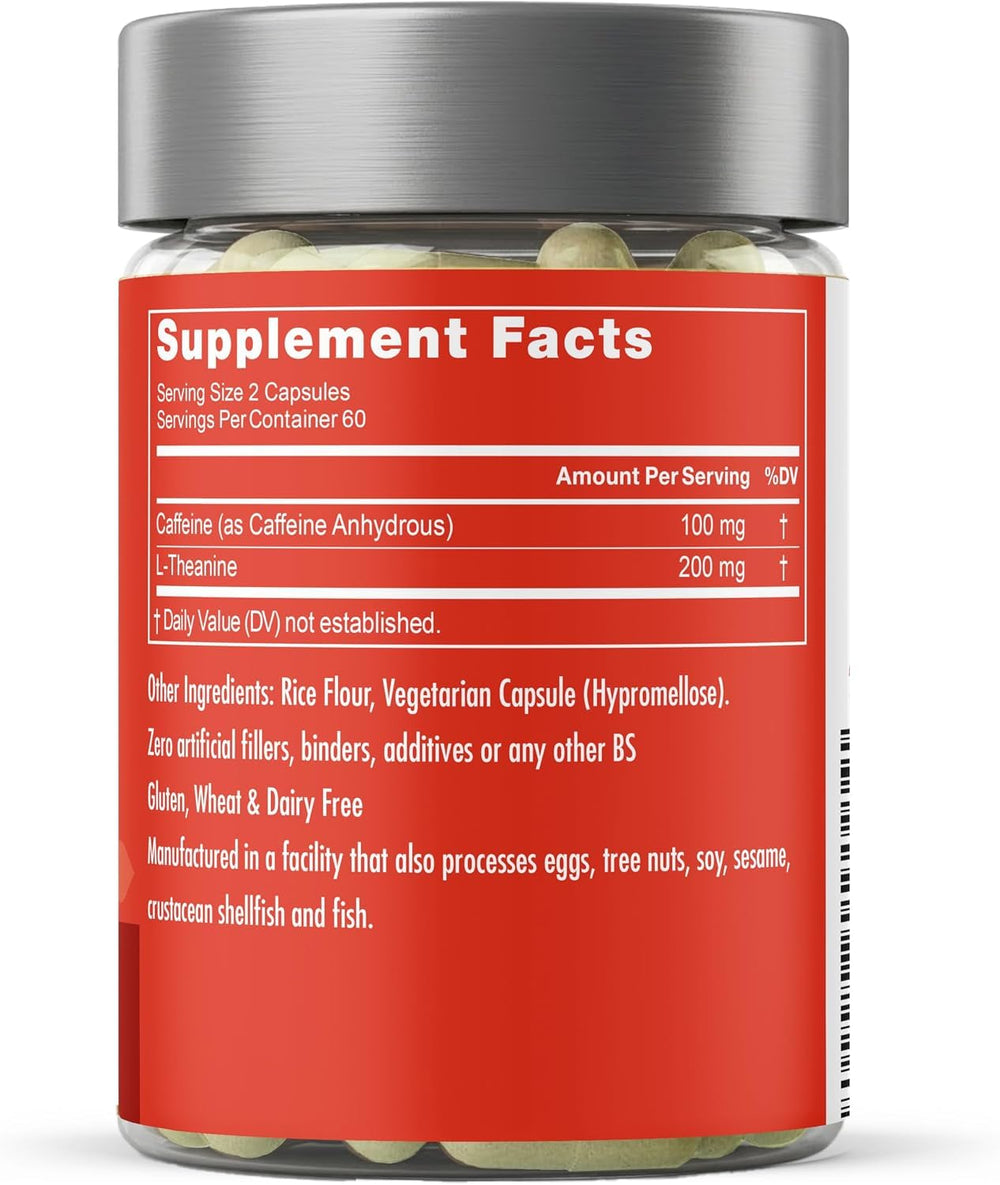 Eu Natural cápsula en gimnasio junto a botella para energía durante entrenamiento