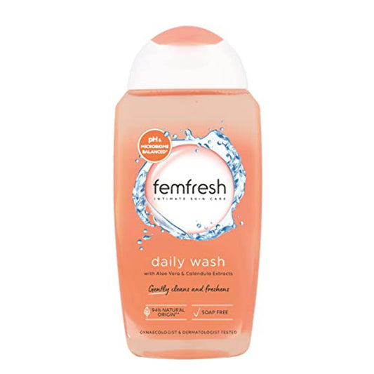 Femfresh frente del envase mostrando diseño y tamaño práctico