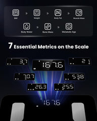 FITINDEX persona usando la báscula para medir composición corporal