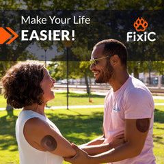 Escena de estilo de vida con Fixic en actividad diaria, comodidad y seguridad visibles