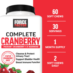 Force Factor caramelo en mano mostrando tamaño y facilidad de consumo