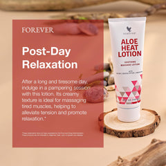 Forever Living Aloe Heat Lotion aplicado en hombros para alivio