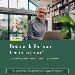 Botella Gaia Herbs Bacopa abierta con cápsulas visibles, uso diario práctico