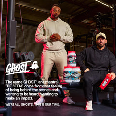 Atleta bebiendo GHOST Clear Gains después de entrenar para recarga rápida