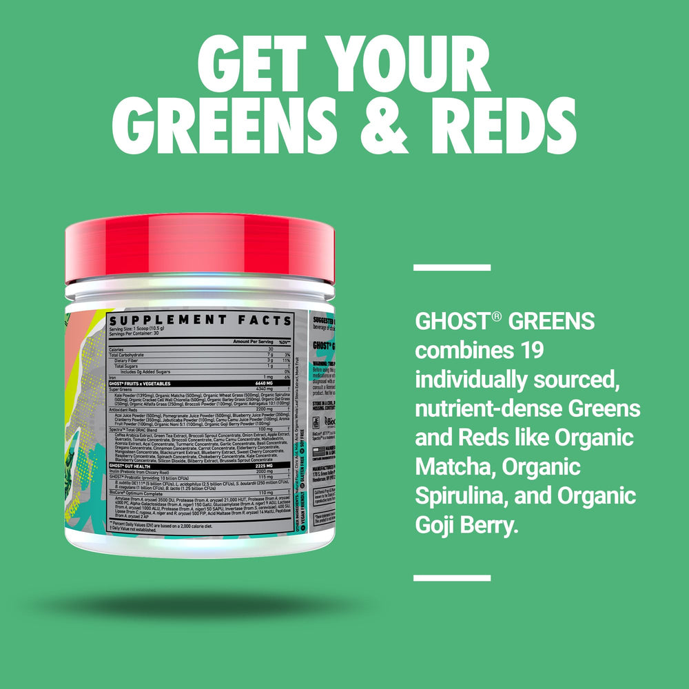 Vaso con GHOST Greens Guava Berry en uso para consumo rápido y práctico