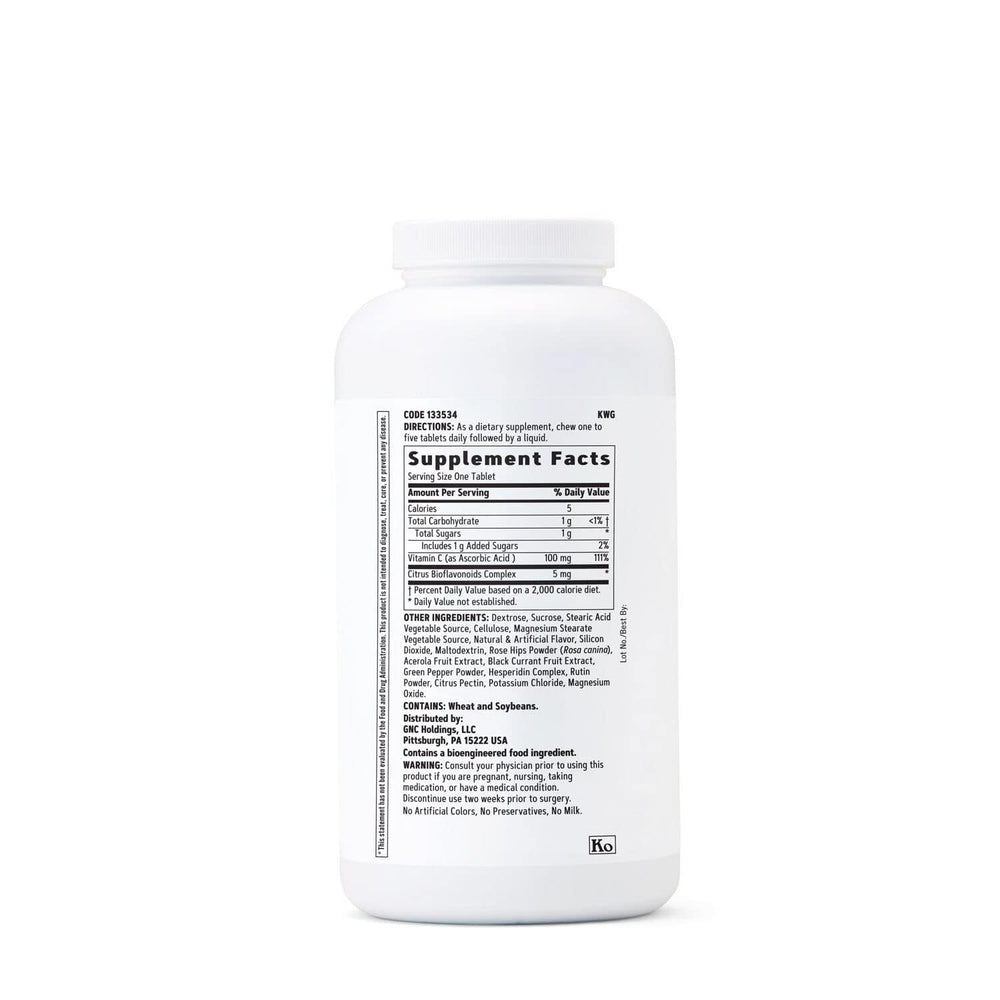 GNC primer plano de masticable de vitamina C y textura apetecible para consumo