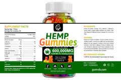GORNVB persona relajada en sofá mostrando uso cotidiano del producto