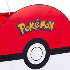 Hallmark primer plano de Pikachu y personajes que aumenta la emoción