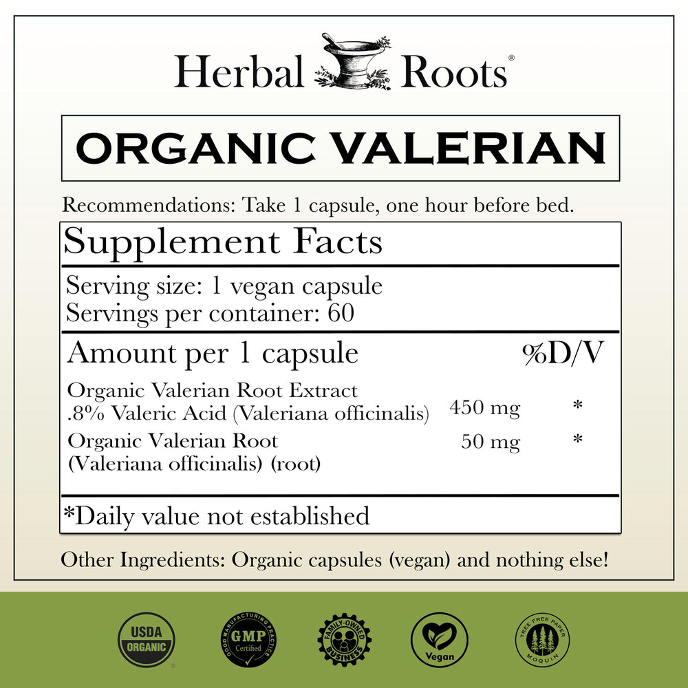 Herbal Roots cápsulas veganas en primer plano, fácil de tragar