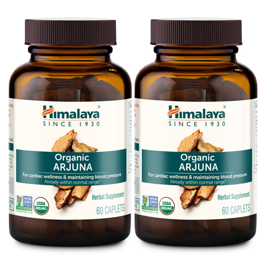 Himalaya Arjuna frontal del envase mostrando la presentación doble y la ventaja orgánica