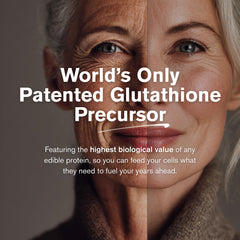 Close-up del polvo Immunocal Platinum mostrando textura fina y disolución rápida