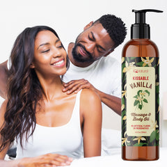 IQNATURAL pareja usando aceite en masaje para crear intimidad y calor