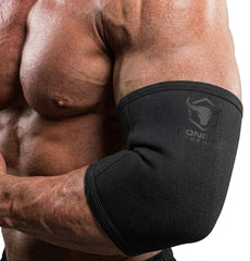 Iron Bull Strength vista frontal de la manga de codo con ajuste firme y soporte