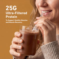 Isopure batido en vaso sabor chocolate cacahuate, ofrece energía post-entreno