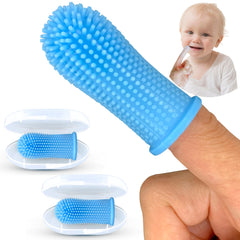 Itsy Bitsy vista frontal del empaque con dos cepillos azul, beneficio limpieza segura