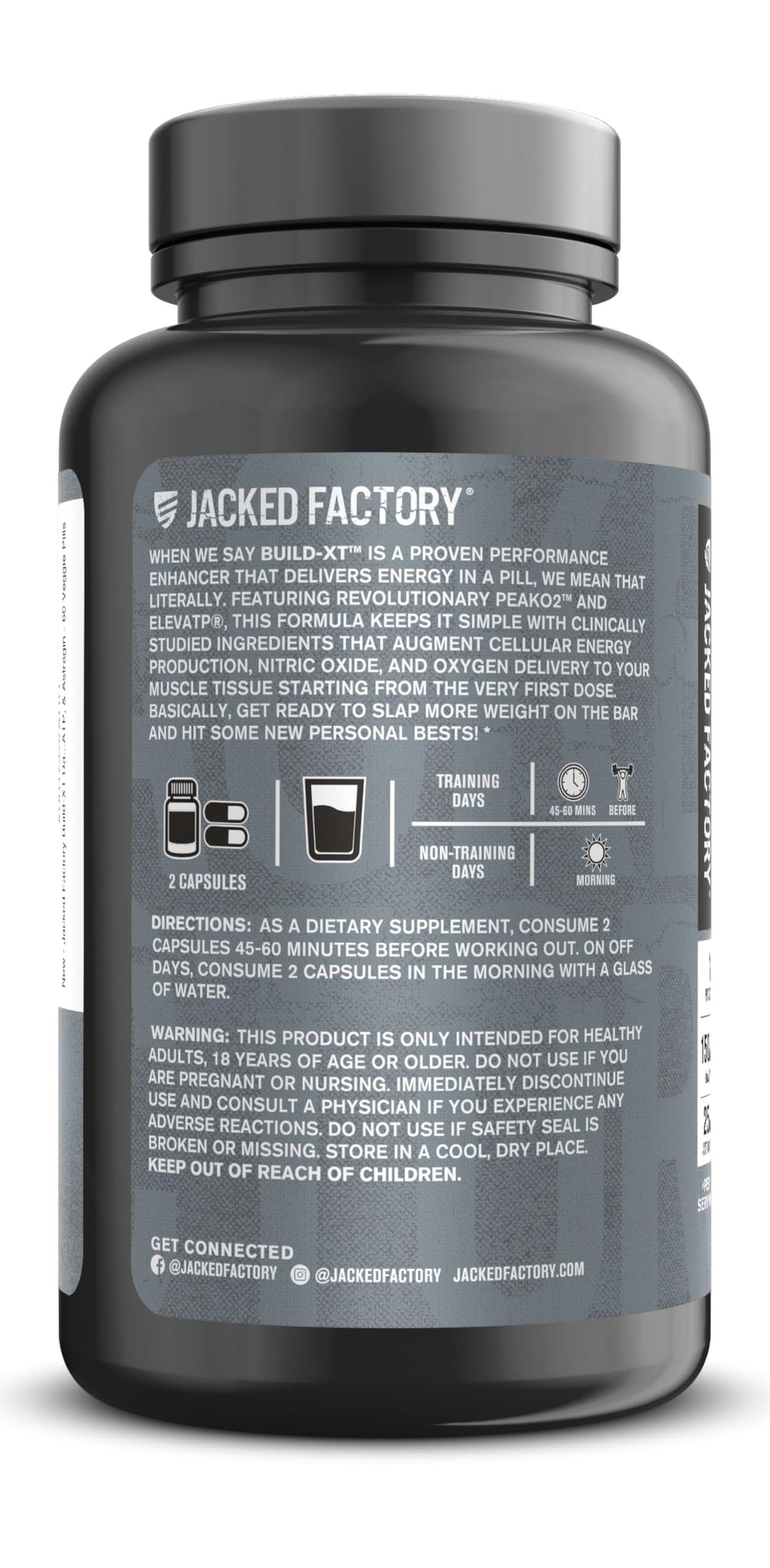 Jacked Factory junto a equipo de entrenamiento ilustrando uso pre-entreno