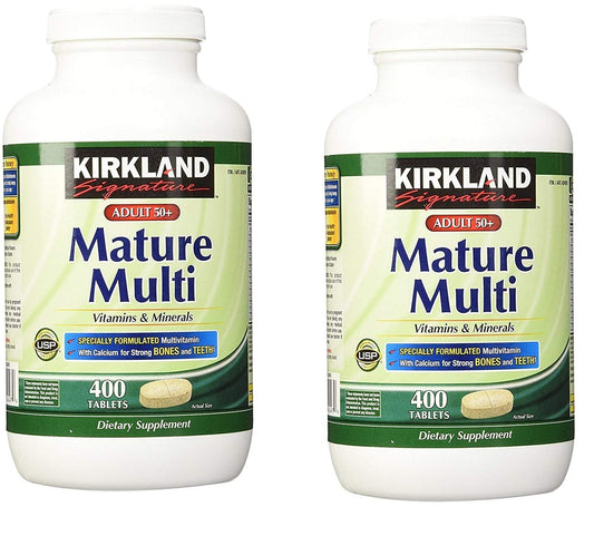 Kirkland Mature Multi, vista frontal de la botella para uso diario.