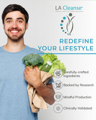 LA Cleanse producto en cocina junto a agua para fomentar hidratación