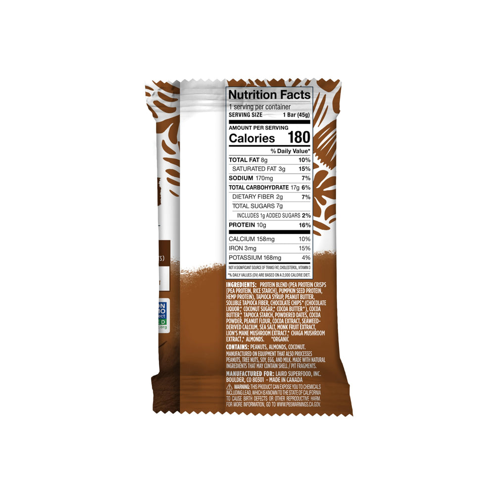 Laird Superfood corte de barra que revela textura y trozos de cacahuate para apetito satisfecho