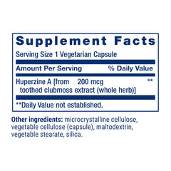 Cápsula de Life Extension entre dedos para comparar tamaño y dosificación