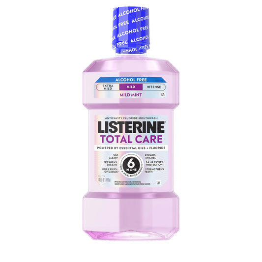 Listerine botella frontal 1 L mostrando tamaño y beneficio de limpieza