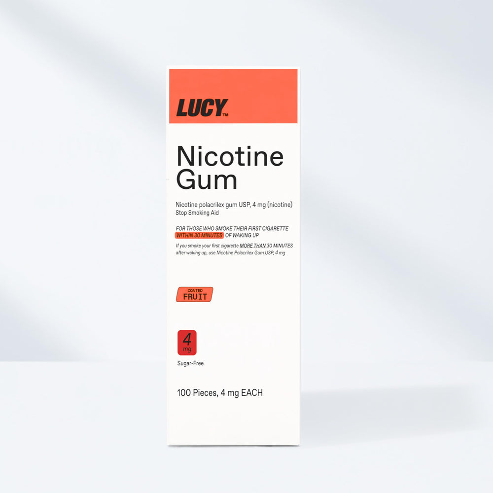 Escena urbana con usuario LUCY, beneficio: apoyo en la rutina diaria fuera de casa