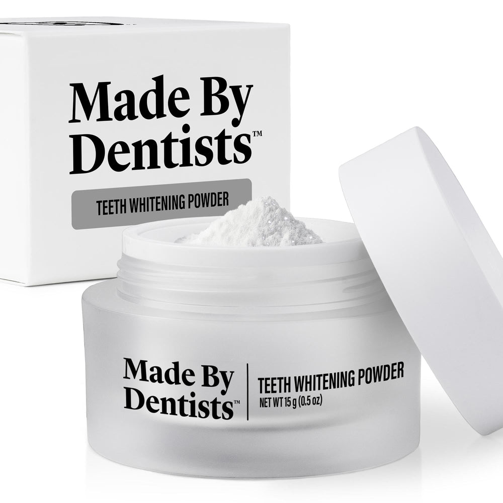 Made by Dentists envase frontal mostrando etiqueta y beneficios de blanqueado